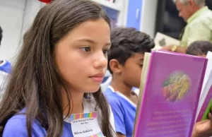 Rede Municipal de Ensino de AraguaÃÂ­na prepara retorno nÃÂ£o-presencial das atividades