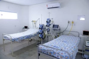 Garota de 22 anos ÃÂ© a primeira jovem vÃÂ­tima da Covid-19 em AraguaÃÂ­na