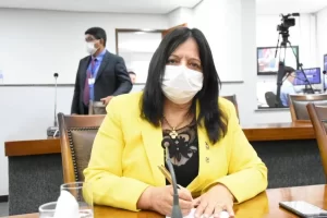 Valderez quer que aÃÂ§ÃÂµes de solidariedade no TO sejam consideradas como serviÃÂ§os essenciais