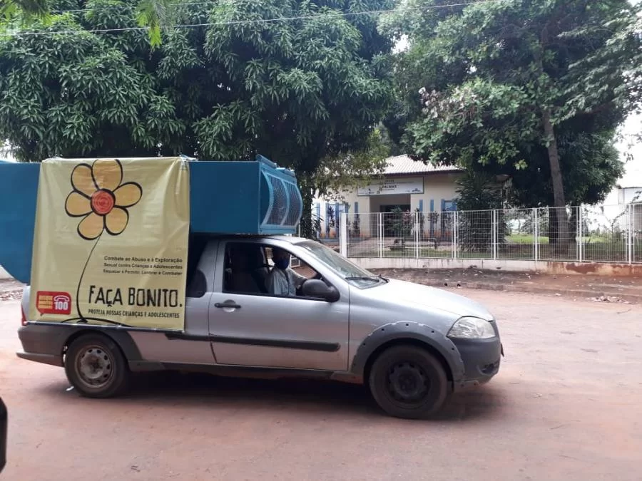 Prefeitura conscientiza populaÃÂ§ÃÂ£o sobre o Combate ao Abuso e a ExploraÃÂ§ÃÂ£o Sexual