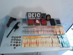 PolÃÂ­cia prende suspeito de ser um dos maiores traficantes de GuaraÃÂ­ e regiÃÂ£o