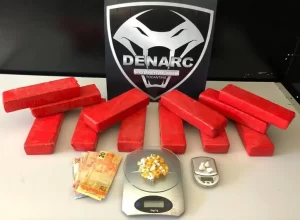Agentes da Denarc prendem traficantes na Capital