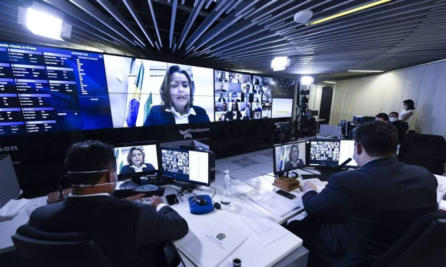 Senado aprova MP que altera cargos e funÃÂ§ÃÂµes na PF