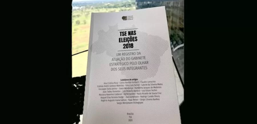 PublicaÃÂ§ÃÂ£o reÃÂºne experiÃªncias no enfrentamento da desinformaÃÂ§ÃÂ£o durante as EleiÃÂ§ÃÂµes 2018