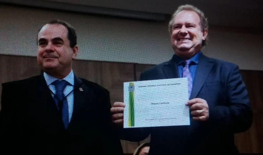 Mauro Carlesse e Wanderley Barbosa sÃÂ£o diplomados pelo Tribunal Eleitoral