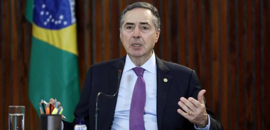 Presidente do Tribunal Superior Eleitoral afirma que nÃÂ£o hÃÂ¡ como pensar em prorrogar mandatos