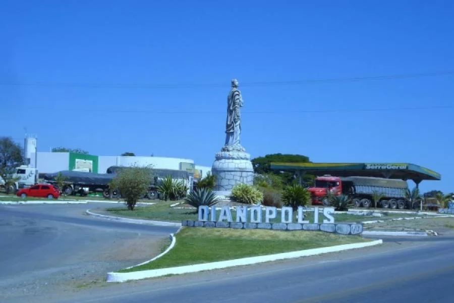 Caminhoneiro passa mal, pede ajuda em posto de combustÃÂ­vel e horas depois testa positivo para Covid-19