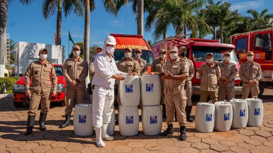 FrigorÃÂ­fico doa 2.500 litros de hipoclorito de sÃÂ³dio ao Corpo de Bombeiros Militar do Tocantins