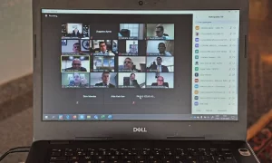 Governador formata medida que determina pagamento de compensaÃÂ§ÃÂ£o financeira a profissionais da SaÃÂºde no combate a Covid-19