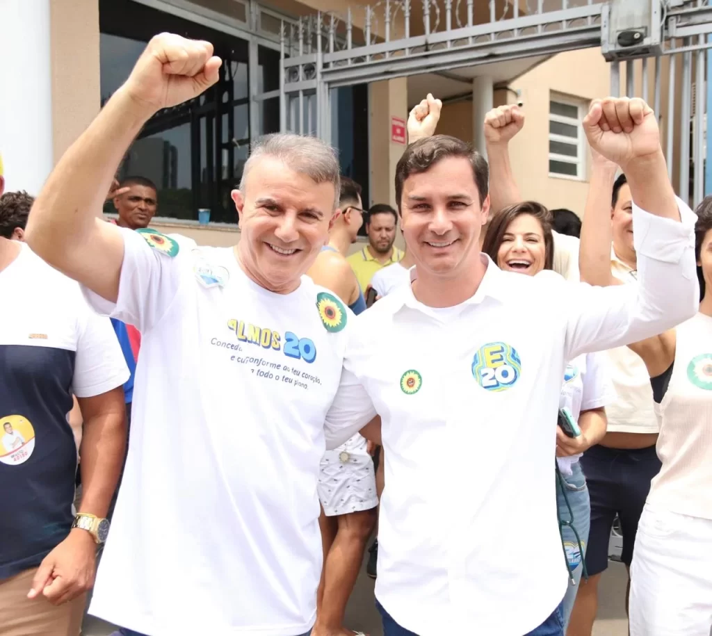 Contas de campanha de Eduardo Siqueira Campos e pastor Carlos Velozo são aprovadas, e diplomação será no dia 12