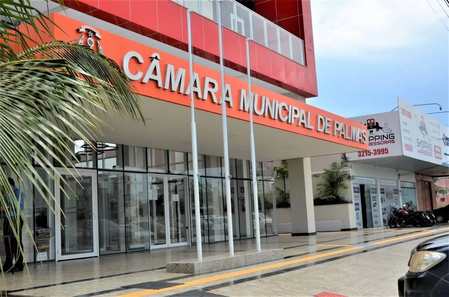 CÃÂ¢mara de Palmas firma parceria com TCE para capacitaÃÂ§ÃÂ£o de servidores