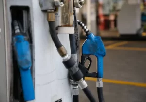 PreÃÂ§o da gasolina apresenta aumento de R$ 0,20 neste mÃªs de junho