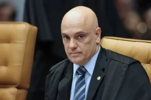 STF determina que MinistÃÂ©rio da SaÃÂºde restabeleÃÂ§a divulgaÃÂ§ÃÂ£o integral de dados sobre Covid-19 assim como era atÃÂ© a ÃÂºltima quinta-feira