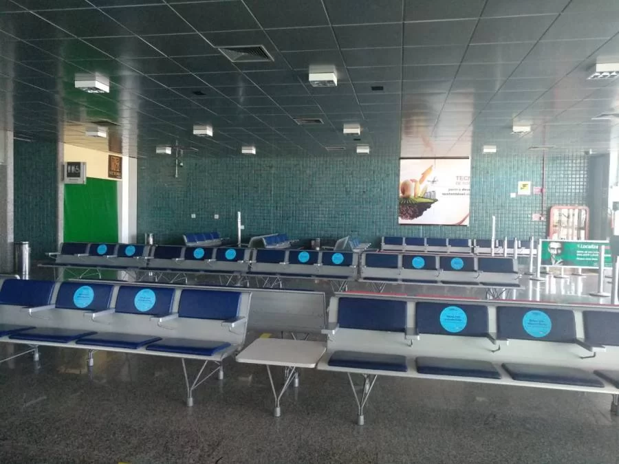Aeroporto adota campanha com novas medidas de proteÃÂ§ÃÂ£o definidas pela Anvisa contra a Covid-19