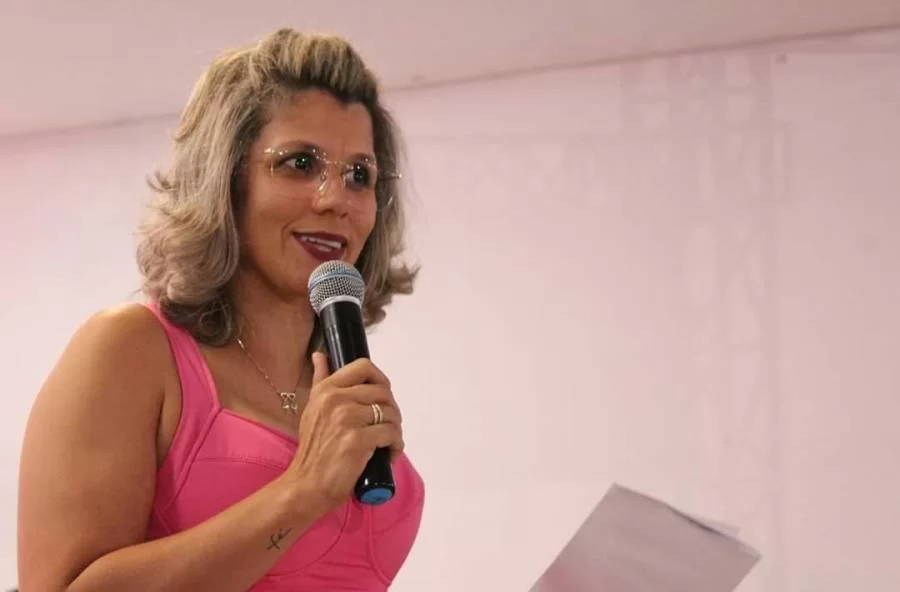 Primeira dama de Colinas do Tocantins Michella Rabelo comemora mais um ano de vida