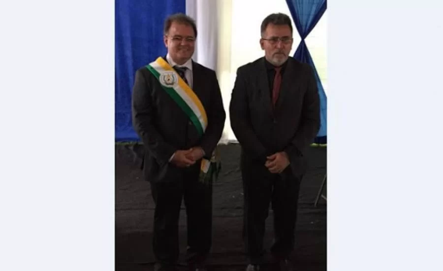 Embate em Colinas deve polarizar eleiÃÂ§ÃÂµes: JosÃÂ© Santana deve ser referendado 'o candidato' da oposiÃÂ§ÃÂ£o para enfrentar Adriano Rabelo