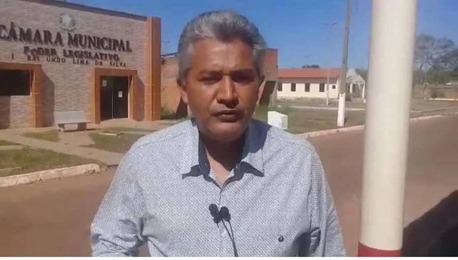 Prefeito pede atenÃÂ§ÃÂ£o dos vereadores de Palmeirante para aprovaÃÂ§ÃÂ£o de projeto que beneficiarÃÂ¡ populaÃÂ§ÃÂ£o carente em meio a pandemia