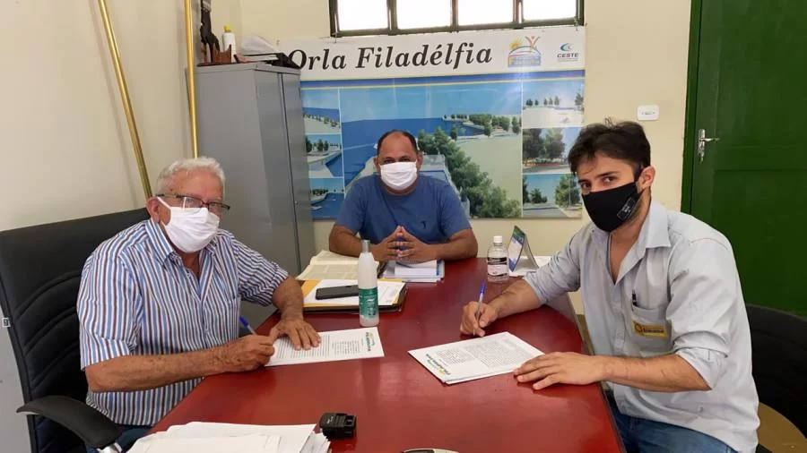 Prefeito de FiladÃÂ©lfia Mizo Alencar assina ordem de serviÃÂ§o para pavimentaÃÂ§ÃÂ£o de ruas do municÃÂ­pio