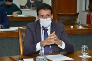 Nilton Franco lutou pela aquisiÃÂ§ÃÂ£o de mÃÂ¡quinas para Pium, e nesta terÃÂ§a-feira conquista serÃÂ¡ efetivada