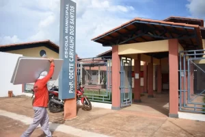 Prefeitura de Colinas do Tocantins investe em materiais pedagÃÂ³gicos e equipamentos permanentes para a rede de ensino