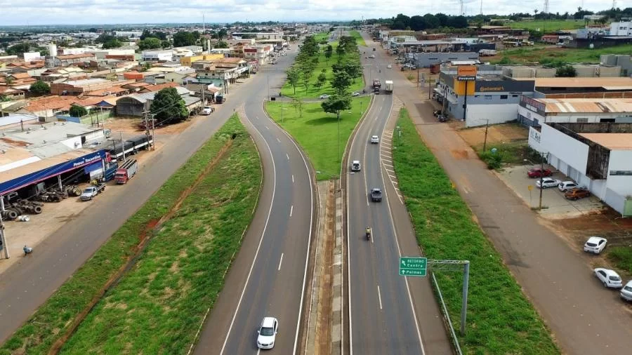 BRK Ambiental investe na ampliaÃÂ§ÃÂ£o e melhorias das  redes de ÃÂ¡gua e esgoto em AraguaÃÂ­na