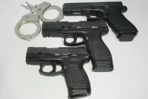 PC cumpre mandado de prisÃÂ£o contra suspeitos de tentativas de homicÃÂ­dio