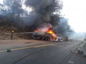 Unidades CientÃÂ­ficas atuam na identificaÃÂ§ÃÂ£o, necropsia e perÃÂ­cia no acidente que vitimou ciclistas