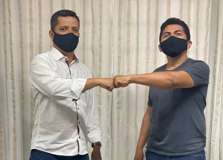 Vereador Carlos Silva declara apoio a prÃÂ©-candidatura de Jorge Frederico a prefeito