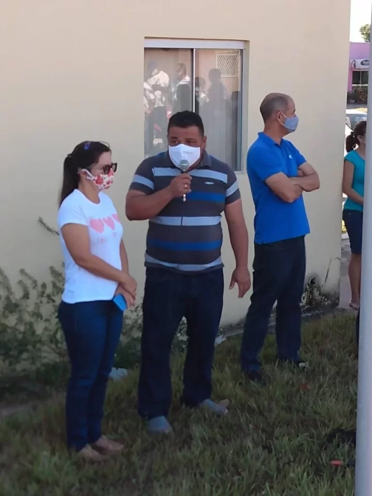 Com recursos prÃÂ³prios, Prefeito Ezequiel lanÃÂ§a Obra de Unidade BÃÂ¡sica de SaÃÂºde