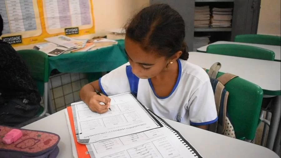 Prefeitura de Colinas do Tocantins retoma ano letivo com aulas remotas