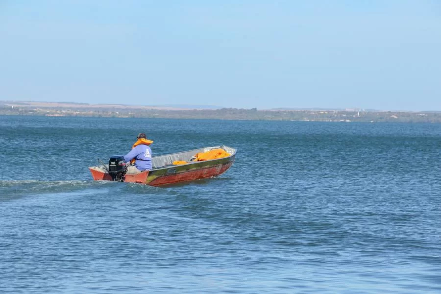 Bombeiros alertam usuÃÂ¡rios para fortes ventos e marolas no Lago de Palmas