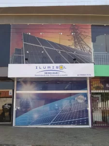 Com a garantia de atÃÂ© 95% de economia na conta de energia para seus clientes, empresa Ilumisol garante misto de sofisticaÃÂ§ÃÂ£o e sustentabilidade