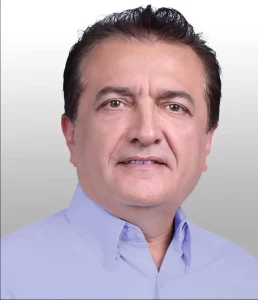 Batido o Martelo: Advogado de AraguaÃÂ­na, Doutor Cabral ÃÂ© escolhido candidato a vice-prefeito na chapa de Elenil da Penha