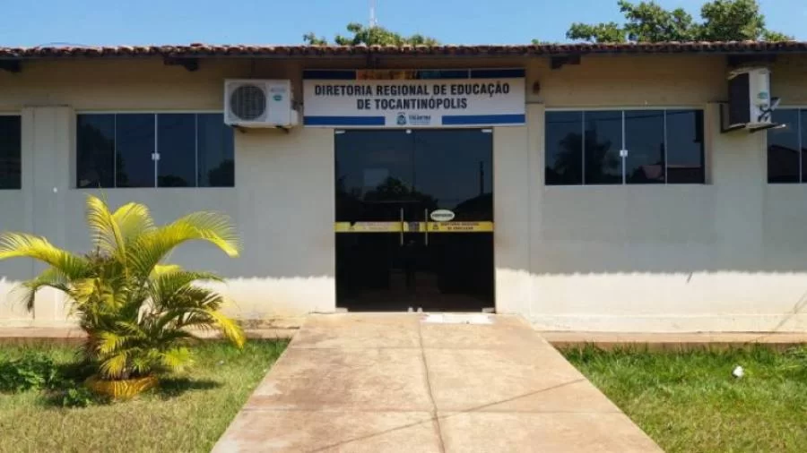 ColÃÂ©gio em TocantinopÃÂ³lis fica fechado apÃÂ³s servidores testarem positivo para Covid-19; SINTET notifica DRE