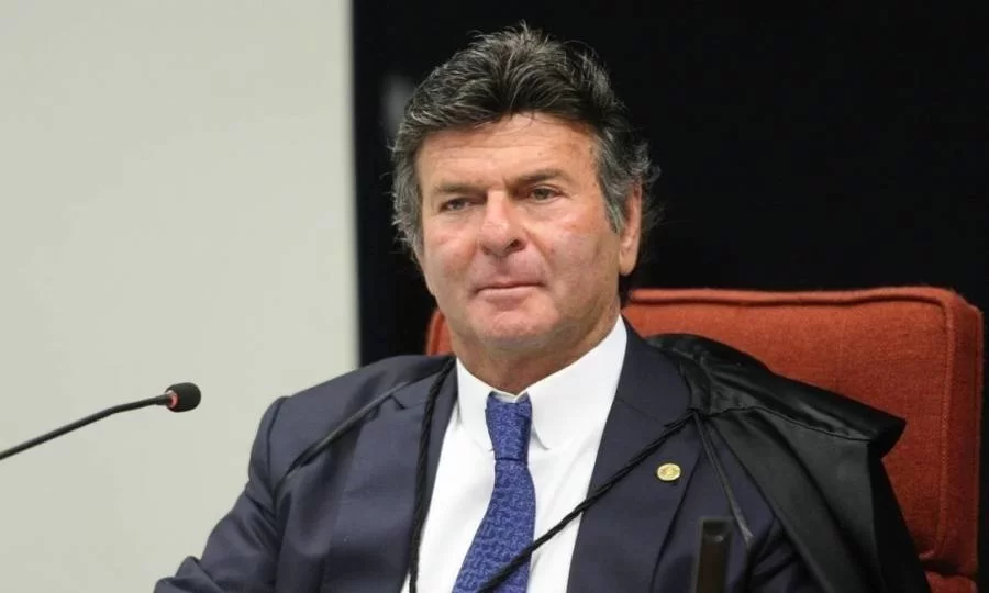 LuÃÂ­z Fux marca para 5Ãª julgamento de Bolsonaro para depor por escrito; Celso de Mello participarÃÂ¡