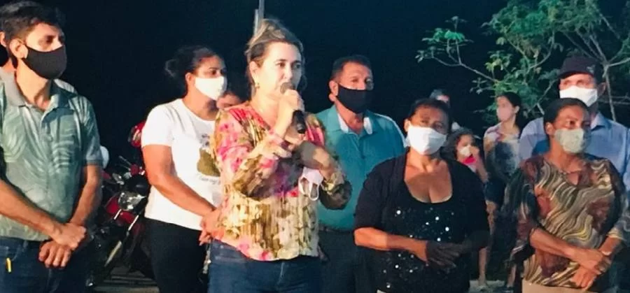 Em Arapoema, professora Lu destaca obras da gestÃÂ£o em primeira reuniÃÂ£o de campanha