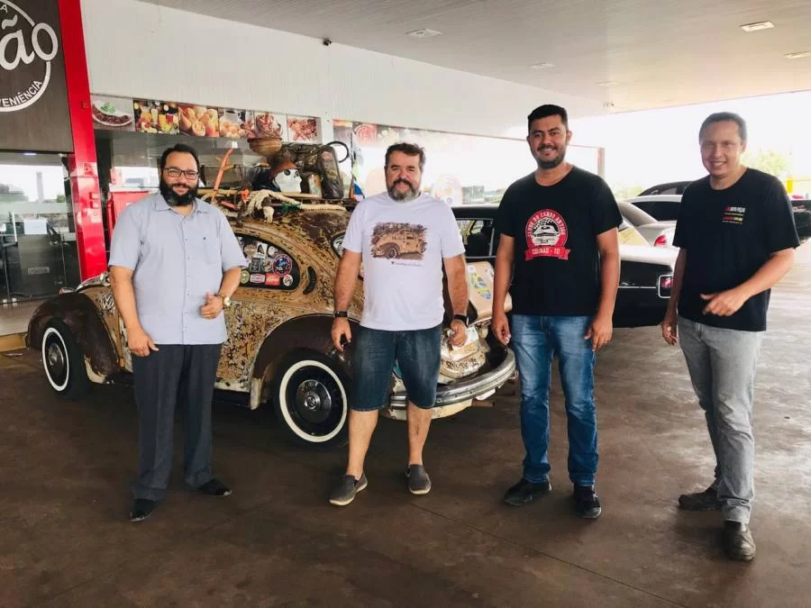 Homem percorre Brasil de Fusca, fez parada em Colinas e seguirÃÂ¡ atÃÂ© BelÃÂ©m e outras capitais