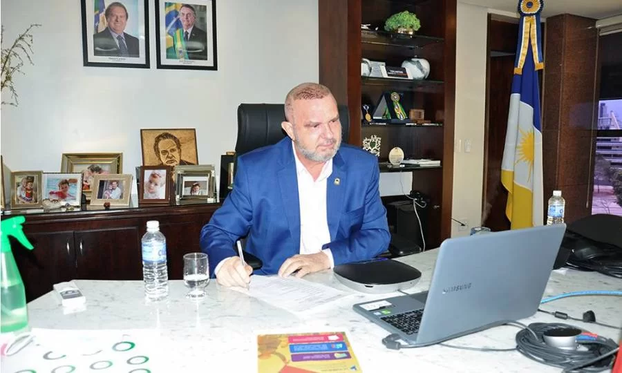 Mauro Carlesse abre oficialmente o Plantio da Safra de GrÃÂ£os 2020/2021