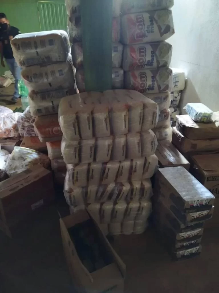 Parte da carga de arroz roubada em Gurupi ÃÂ© recuperada pela PolÃÂ­cia Civil em Peixe