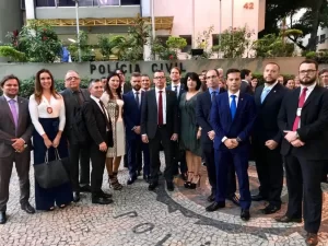 Presidente do Sindepol/TO representa o estado em Ato de Desagravo no RJ