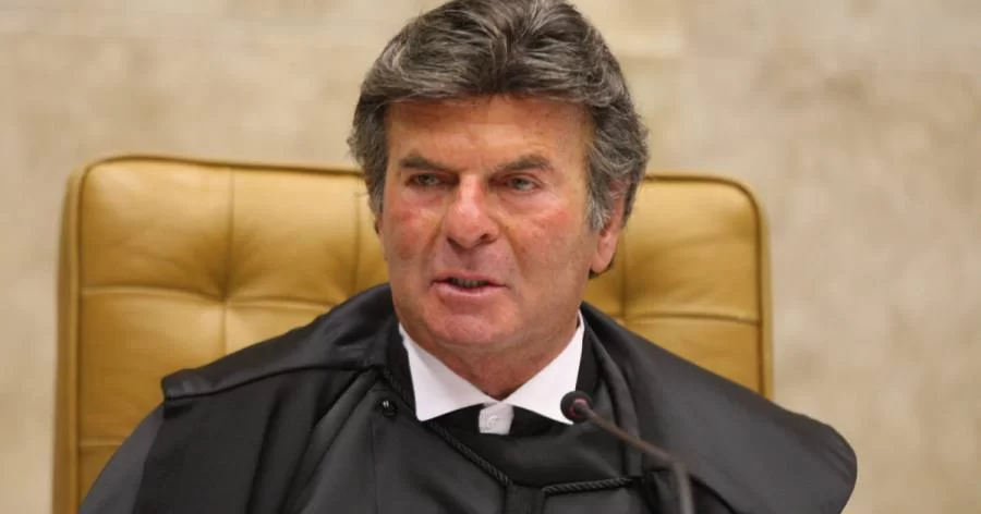 Fux marca para quarta-feira julgamento sobre afastamento de senador