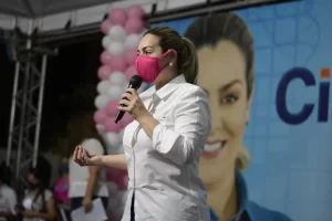 Cinthia Ribeiro lidera pesquisa Vetor/Fieto, com 42% dos votos vÃÂ¡lidos