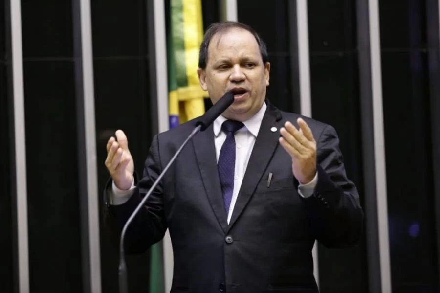 JustiÃÂ§a determina investigaÃÂ§ÃÂ£o no MinistÃÂ©rio PÃÂºblico Eleitoral para punir fake news contra Eli Borges