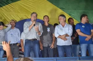 Carreata do candidato a prefeito ZÃÂ© MÃÂ¡rio ÃÂ© sucesso em Bandeirantes
