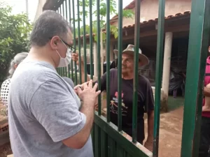 Adriano encerra a semana fazendo campanha limpa e com responsabilidade