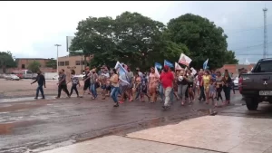 Candidata ÃÂ  prefeitura de Colinas desafia MinistÃÂ©rio PÃÂºblico e ignora recomendaÃÂ§ÃÂµes sobre restriÃÂ§ÃÂµes ao combate do Covid