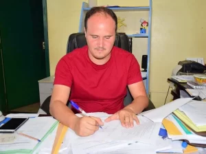 JustiÃÂ§a pode cassar mandato de Paulo Gomes por abuso de poder pÃÂºblico