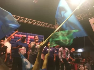 Grande reuniÃÂ£o em Arapoema confirma o apoio da populaÃÂ§ÃÂ£o em Professora Lu e Edimar CÃÂ©sar