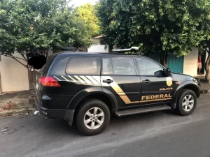 PF cumpre mandados para coibir compra de votos em AraguaÃÂ­na