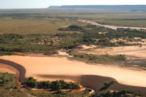 JalapÃÂ£o retoma turismo com visitaÃÂ§ÃÂ£o ordenada e novas estruturas em funcionamento